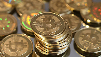 Bitcoin currency , Digital concept, Money symbol, Abstract design HD wallpaper