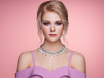 Blonde, pretty woman, makeup HD wallpaper