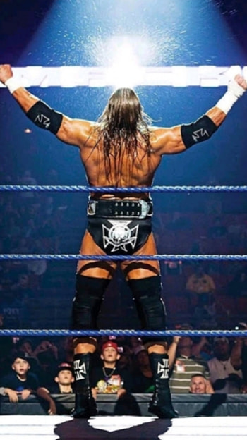 Triple H, chest, elbow HD phone wallpaper