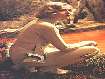 BARBARA BAIN AS 'DR.HELENA RUSSELL', action, tvshow, entertainment, usa HD wallpaper