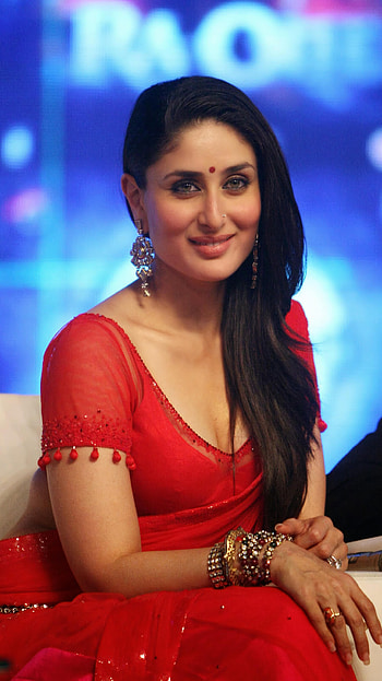 Kareena Kapoor, bollywood actress, red hot HD phone wallpaper