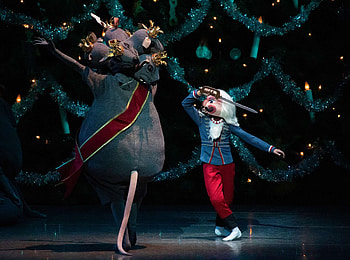 Balanchines Nutcracker, Timeless holiday gift, Bachtrack, Nutcracker Ballet HD wallpaper