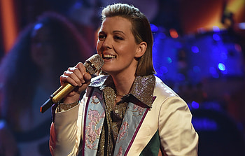 Brandi Carlile, Electrifying SNL performance, Music showcase, Memorable night HD wallpaper