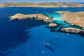 Comino Island, Active holiday, Outdoor adventures, Malta exploration HD wallpaper