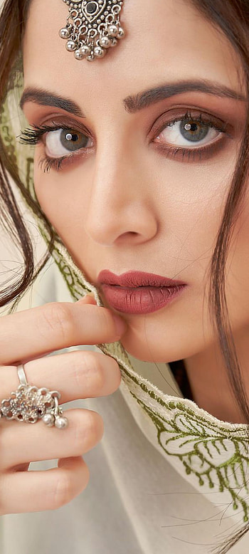 Zoya Afroz, nose, lips, ring, desert HD phone wallpaper