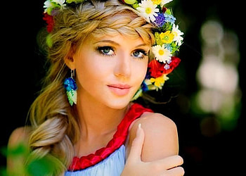 Blonde Beauty, Women, Beauty, Flowers, Blonde, Jewlery HD wallpaper