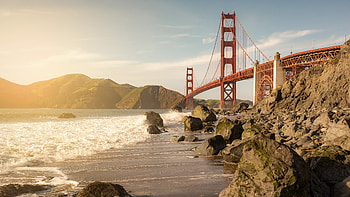 Golden Gate Bridge, Stunning sunset, San Francisco skyline, USA travel HD wallpaper