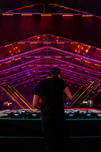 Music, Heads, Illumination, Dj, Lighting, Mixer, Floodlights, Spotlights, Club HD phone wallpaper