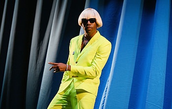 Tyler, the Creator, Sound pioneer, Artistic expression, Boundary-pushing HD wallpaper