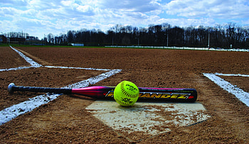 Bat and ball, Softball HD wallpaper