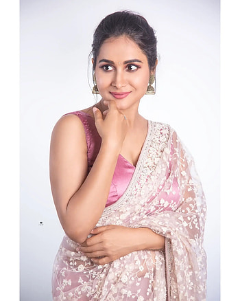Kanchan bamne, hair, one-piece garment HD phone wallpaper