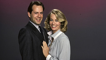 1985-1989 TV series, Moonlighting backdrop, Retro TV nostalgia, Classic TV show HD wallpaper