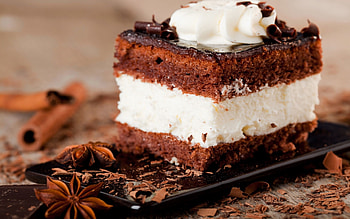 Cake laptop , Tempting visuals, High-quality , Delicious layers HD wallpaper