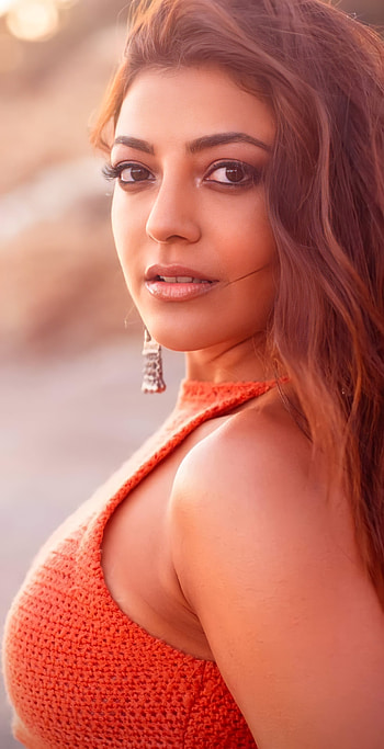 Kajal, head, Telugu_actress HD phone wallpaper