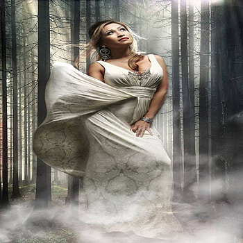 FOREST MISTY MORNING, morning, sunlight, foggy, trees, forest, woman, beauty HD wallpaper