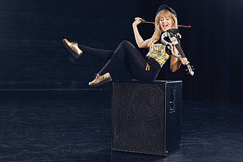 Lindsey Stirling, Spotlight artist, Phoenix Magazine feature, Musical talent HD wallpaper