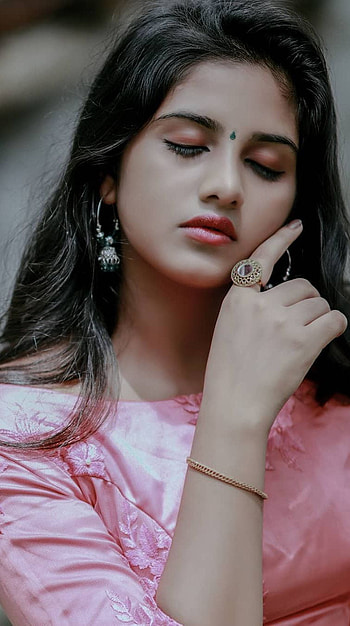 Maneesha Mahesh, mallu aunty, beautiful HD phone wallpaper