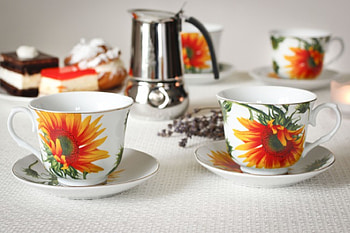 ✿ Sweet SunFlower Afternoon ✿, sweets, entertainment, delicious, coffee set, afternoon, fashion, sunflowers, yellow, coffee, silver, cus, warm, cookies HD wallpaper