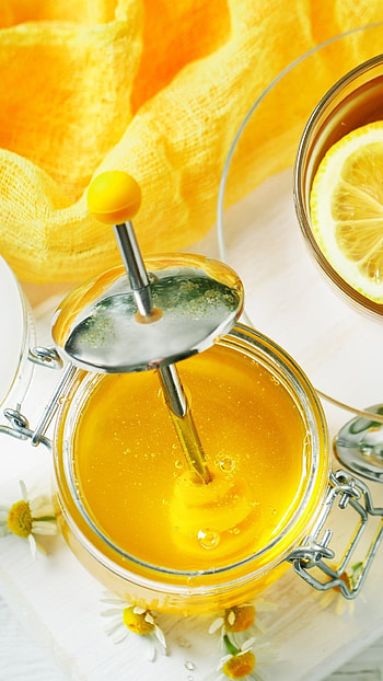 Sweet golden nectar, Nature's sweetener, Beehive treasure, Delicious natural sweetener HD phone wallpaper