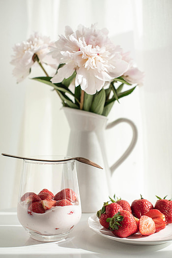 Flowers, Food, Strawberry, Peonies, Desert HD phone wallpaper