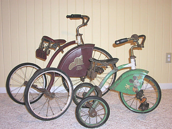 Awesome antique tricycle's beautiful, mickey mouse, fire, collecting, rare HD wallpaper
