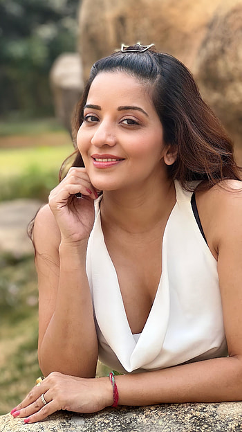 Monalisa, bhojpuri actress HD phone wallpaper
