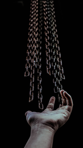 Chains, Hand, Miscellanea, Miscellaneous, dom HD phone wallpaper