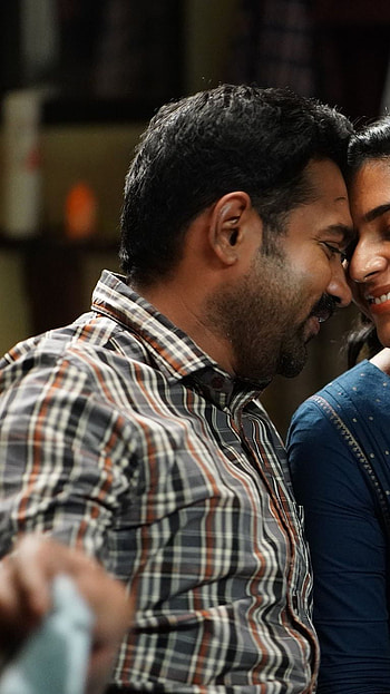 Asif Ali, rajisha vijayan, malayalam movie HD phone wallpaper
