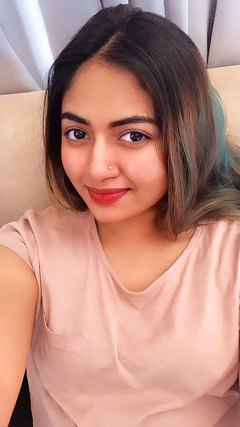 Shalin zoya, malayalam actress HD phone wallpaper