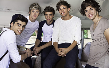 Smiling celebrities, One Direction , Better celebrities HD wallpaper