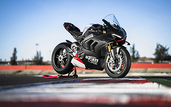 Panigale V4 SP2, Sports Bikes HD wallpaper