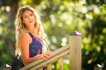 Blonde Girl Curly Hairstyle Outdoor , blonde, girls, model HD wallpaper