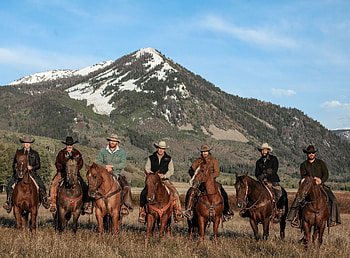 Yellowstone, ranch, cowboy, mountain HD wallpaper