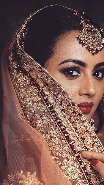 Ranjani Ramesh, sexy seductive, mallu aunty HD phone wallpaper