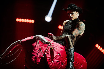 Achille Lauro, San Marino, Eurovision 2022, Second rehearsal HD wallpaper