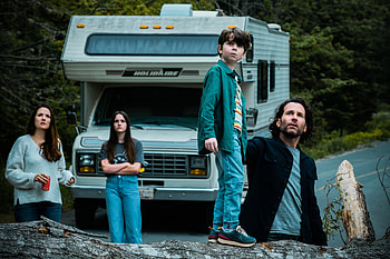 2022 TV Series — Roadside RV Family Scene, TV Show, From (2022) HD wallpaper