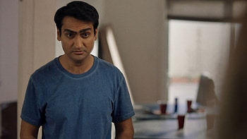 Kumail Nanjiani, Snubbed, Golden Globes reaction, Tweet HD wallpaper