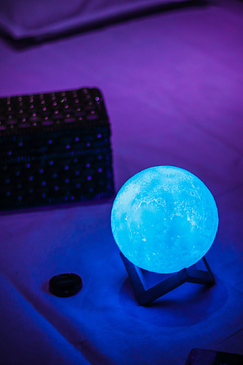 Shine, Light, Miscellanea, Miscellaneous, Lamp, Ball, Glow, Sphere HD phone wallpaper
