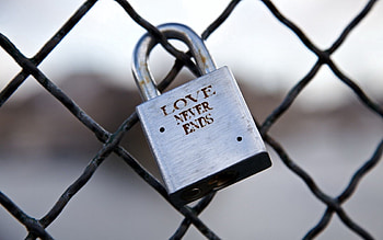 Love, Lock, Grid, Metal, Romance, Symbolism, Eternity HD wallpaper