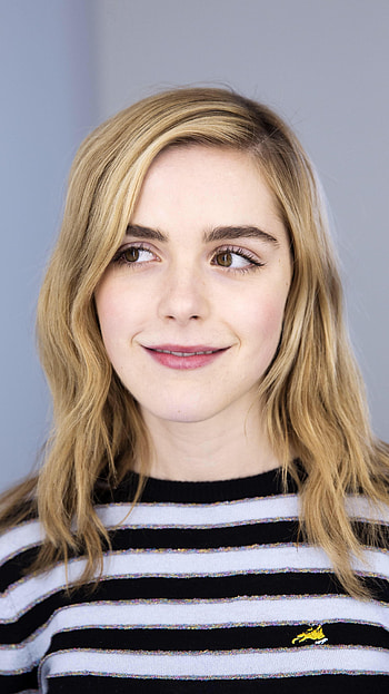 Kiernan Shipka, hollywood actress, model HD phone wallpaper