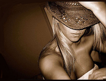 Cowgirl, style, rodeo, art, hot, beautiful, people, famous, cowgirls, fashion, ranch, girls, women, models, western, hats, female HD wallpaper