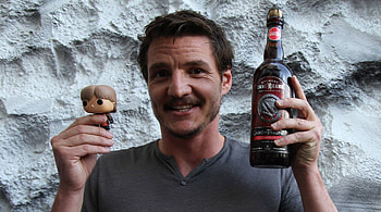 Pedro Pascal, Computer , Hollywood star, background HD wallpaper