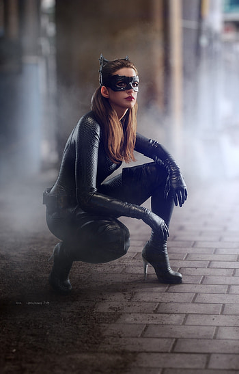 Anne Hathaway, Actress, Mask, Catwomen HD phone wallpaper