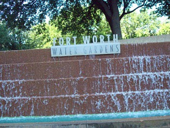 FORT WORTH WATER GARDENS, gardens, fort worth, waterfall, mini pool, water HD wallpaper