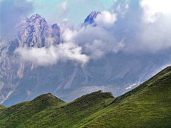 Rocks and clouds, clouds, rocks HD wallpaper