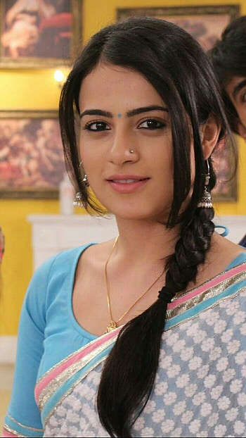 Radhika Madan, Bollywood Heroine, Radhika HD phone wallpaper