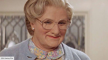 Chris Columbus, Mrs. Doubtfire, Robin Williams, Unforgettable role HD wallpaper