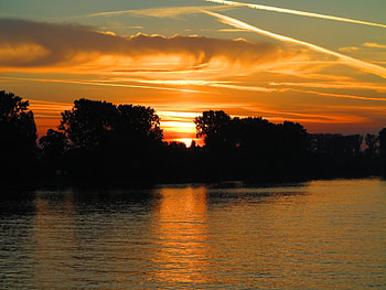 Sunrise on the Rhine, Rhine, Sunrise, Vapour Trails, Tranquil HD wallpaper
