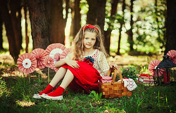 Girl, basket, trees, garden, cute HD wallpaper