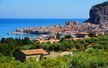 Captivating , Sicilian cities, Charming Cefalu, Italian scenes HD wallpaper